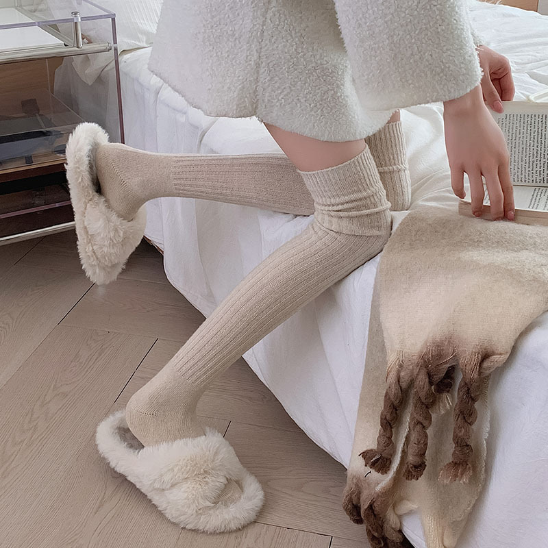 2025 الخريف الشتاء النساء جوار - مراجعة Thermal Sock Wool وسعره