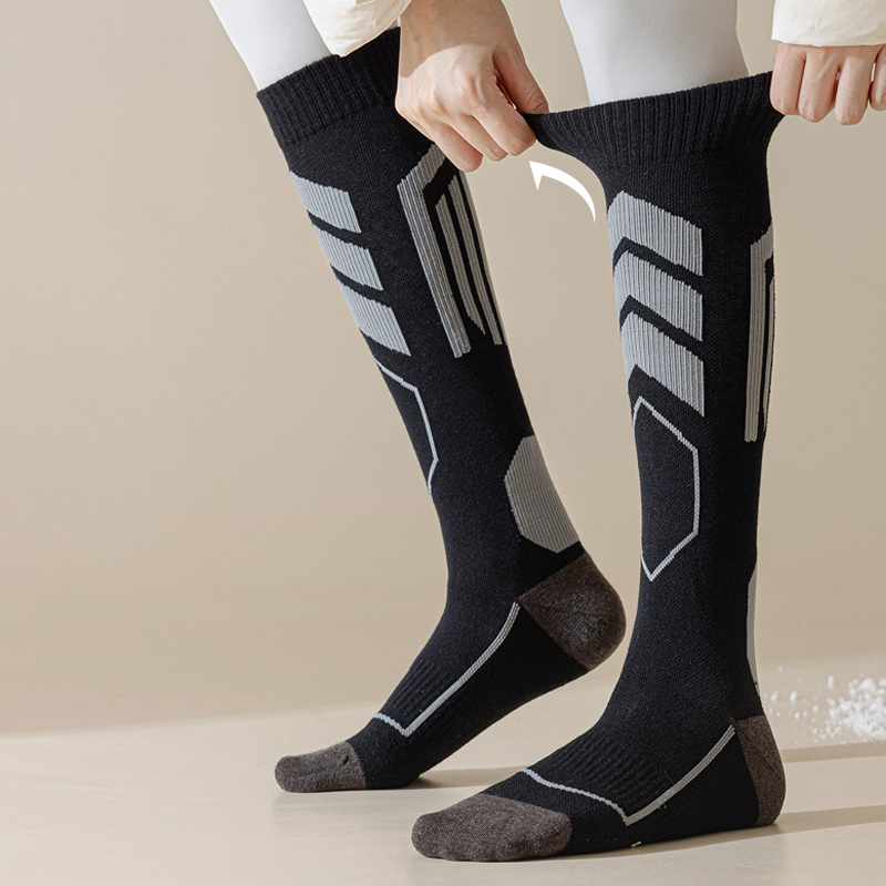 جوارب تزلج من صوف ميرينو من ZE - مراجعة Thermal Sock Wool وسعره