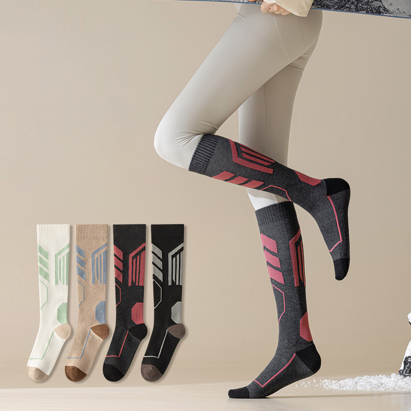 جوارب تزلج من صوف ميرينو من ZE - مراجعة Thermal Sock Wool وسعره