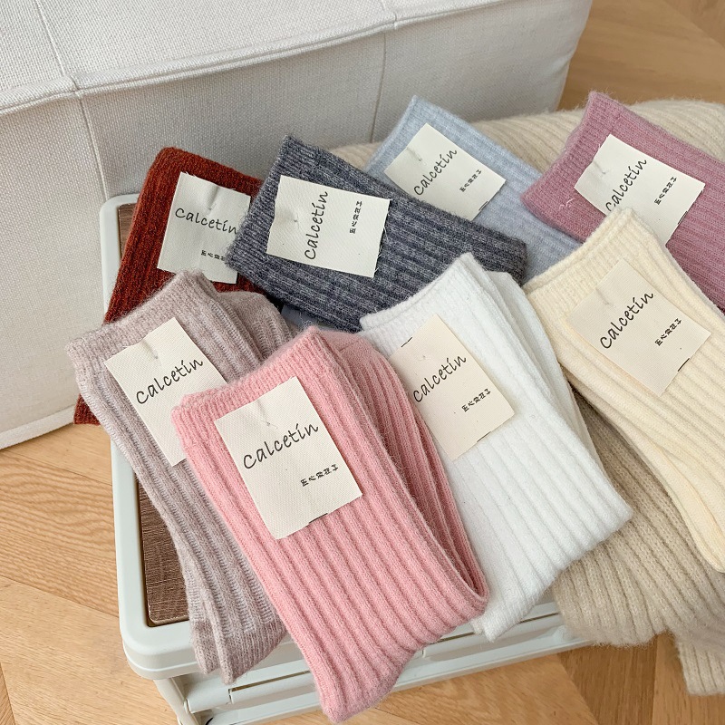 جوارب نسائية شتوية جديدة من صو - مراجعة Thermal Sock Wool وسعره